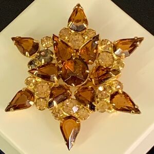 Vintage Gold Plated Amber with Round Topaz Rhinestone Large brooch